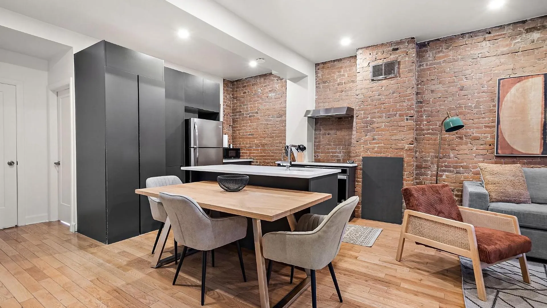 The Ontario Loft Suites Montréal