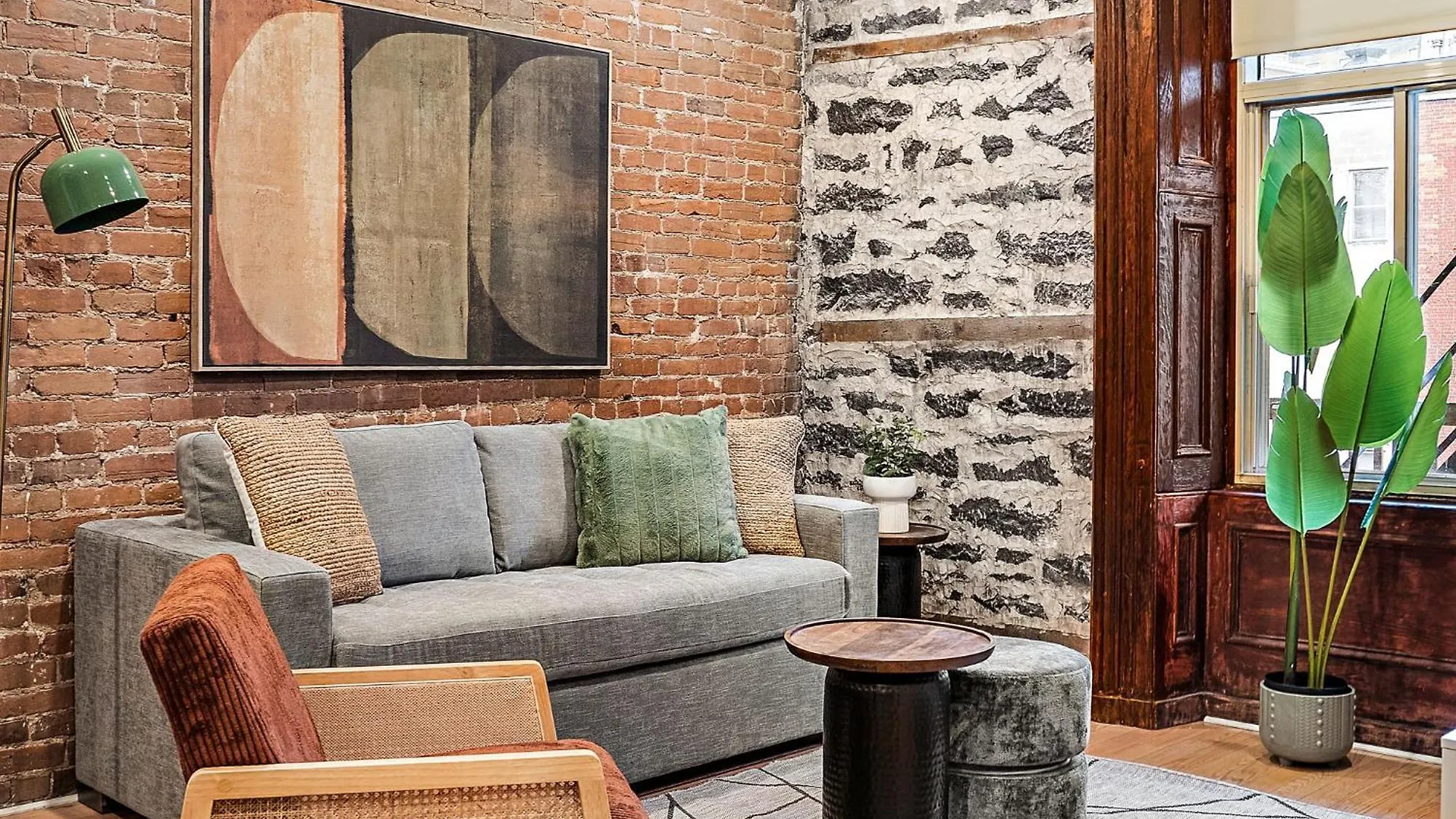 The Ontario Loft Suites Montréal