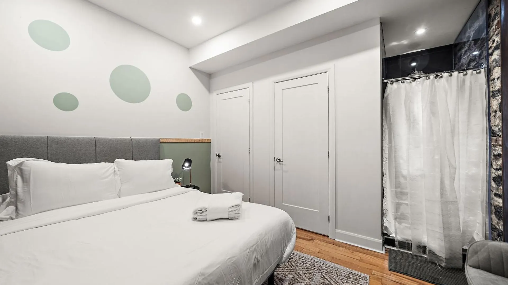 The Ontario Loft Suites Montreal Kanada